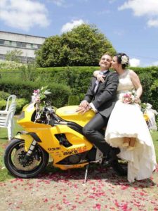 boda jaime y ana en moto